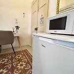 Stylish In Exiles בית הארחה סליאמה