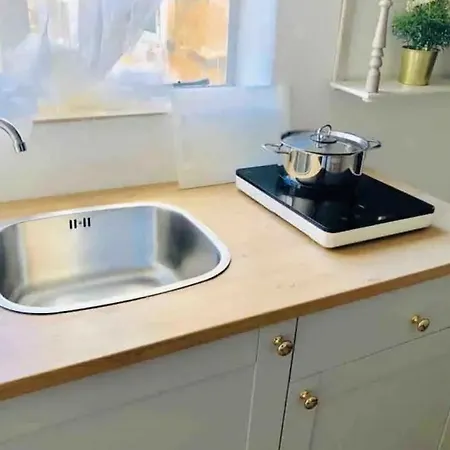 Stylish In Exiles Guest house Sliema