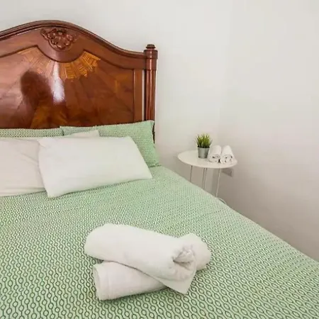 Stylish In Exiles Guest house