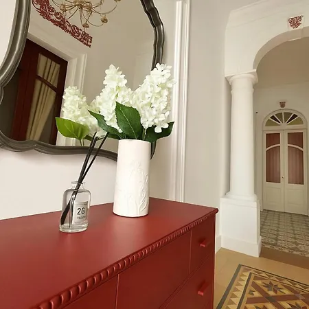 Stylish In Exiles Guest house