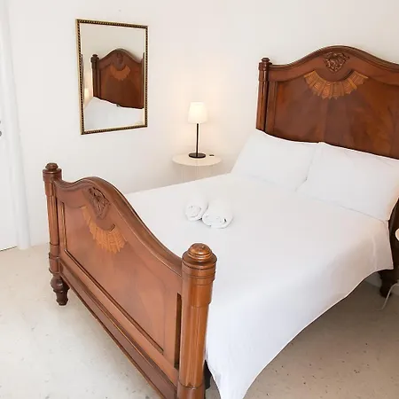 Stylish In Exiles 4*