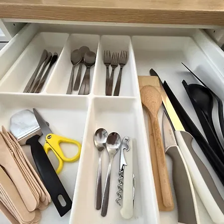 בית הארחה Stylish In Exiles 4*