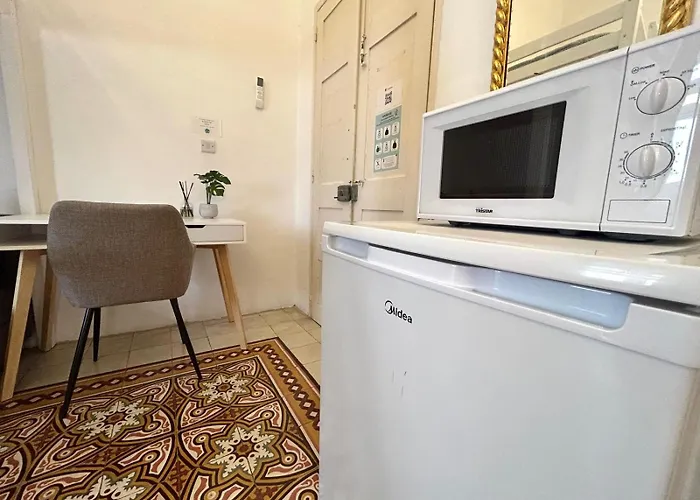 Stylish In Exiles Gasthof Sliema