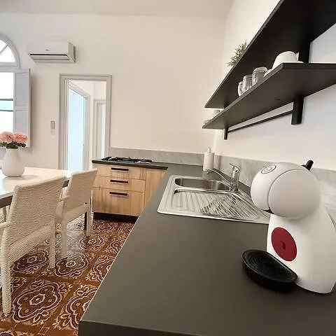 Stylish In Exiles בית הארחה