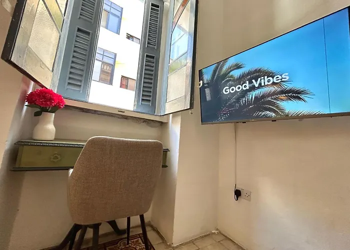 Stylish In Exiles בית הארחה 4*