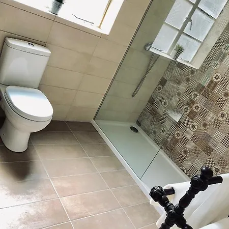 Stylish In Exiles 4*