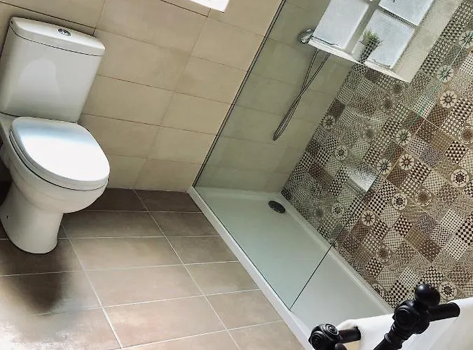 Stylish In Exiles 4*